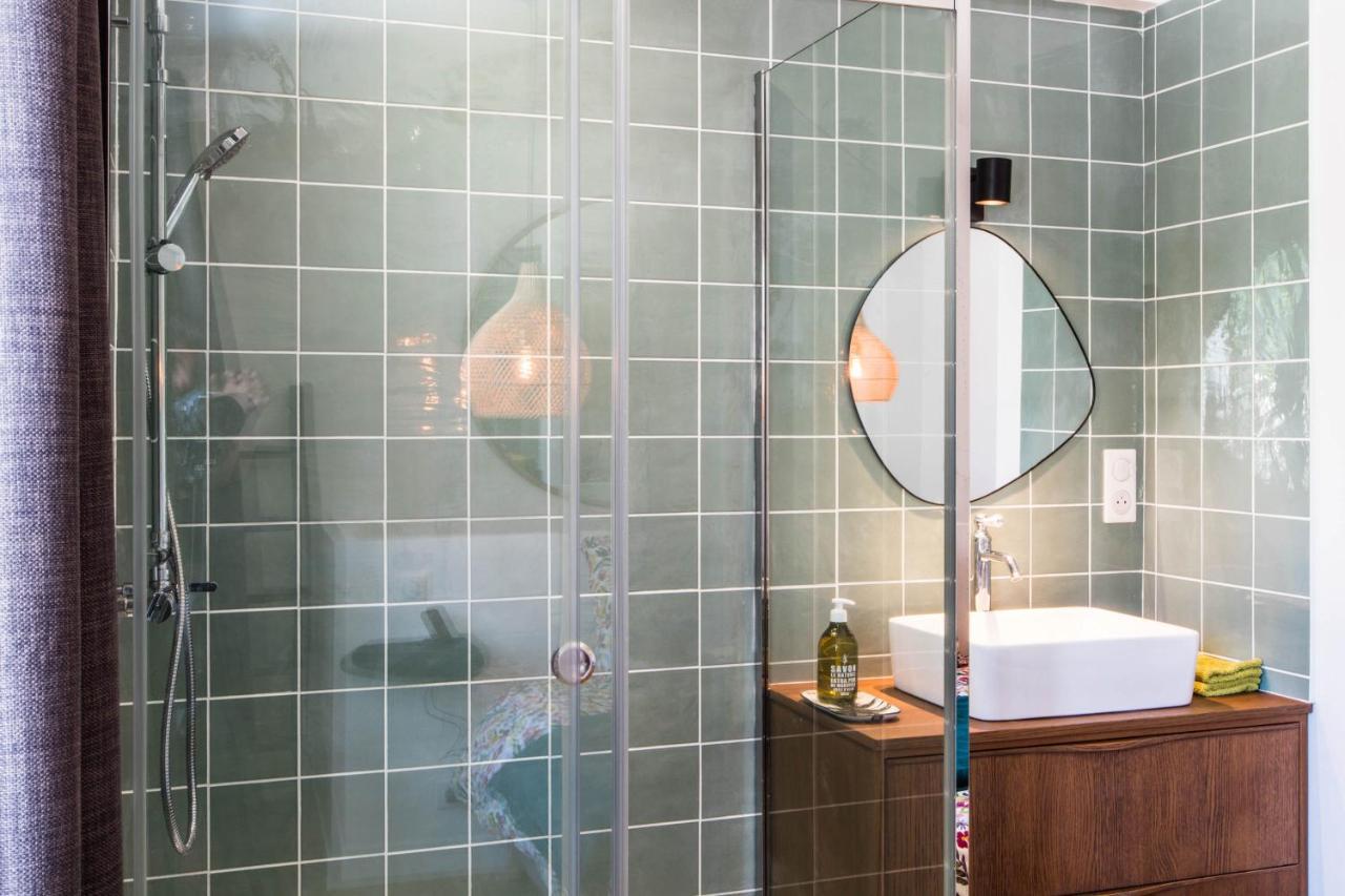 Les Apparts De Charly-Superbe Duplex Dans Un Hotel Particulier, Parking Prive Gratuit La Rochelle  Exterior foto